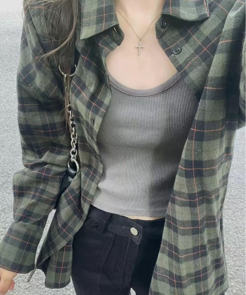 ViViDAY(ビビデー)の「ビッグシルエットチェック柄シャツ(シャツ/ブラウス・レディース・ダークグリーン・M)」の8枚目の写真
