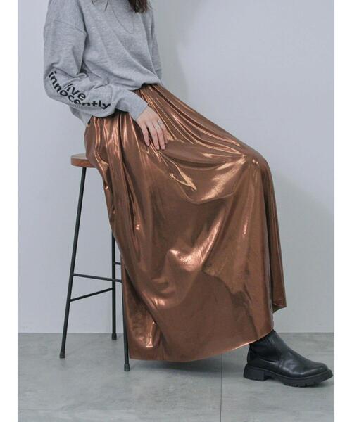 Samansa Mos2 blue（サマンサモスモスブルー）の「◎光沢フレアスカート（スカート・レディース・ブラック/ブラウン/シルバー・F）」の2枚目の写真