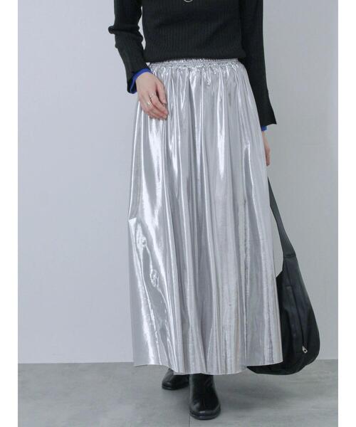 Samansa Mos2 blue（サマンサモスモスブルー）の「◎光沢フレアスカート（スカート・レディース・ブラック/ブラウン/シルバー・F）」の3枚目の写真