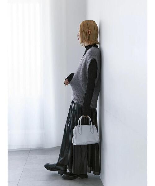 Samansa Mos2 blue（サマンサモスモスブルー）の「◎光沢フレアスカート（スカート・レディース・ブラック/ブラウン/シルバー・F）」の21枚目の写真