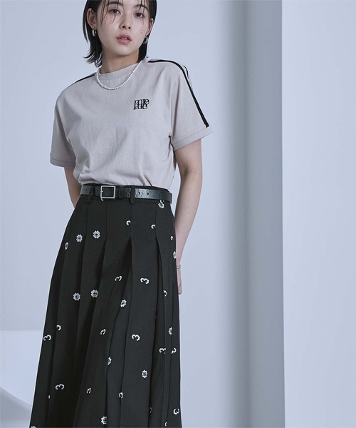 miette（ミエット）の「花柄刺繍プリーツスカート（スカート・レディース・グレー/ブラック・FREE）」の10枚目の写真