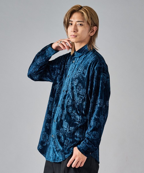 REGIEVO(レジエボ)の「【REGIEVO】エンボスフラワー / シャイニー ベロアシャツ(シャツ/ブラウス・メンズ・ネイビー/ブラック/ピンク・LARGE/MEDIUM)」の13枚目の写真