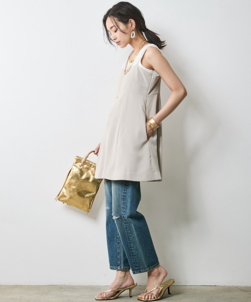 CHIC STYLE(シックスタイル)の「ヴィンテージ風9分丈デニムパンツ<大きいサイズ有>シックスタイル(デニムパンツ・レディース・ネイビー系/ブルー系・80/76/84/88/92/96/98/73/122/106/114)」の16枚目の写真