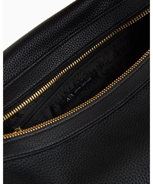 ARMANI EXCHANGE(アルマーニエクスチェンジ)の「【A|X アルマーニ エクスチェンジ】<ZOZO限定>BOXロゴバックル ワンハンドルバッグ(ハンドバッグ・レディース・ブラック/ダークブラウン/ベージュ・FREE)」の4枚目の写真