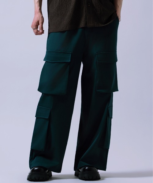 Crownor(クラウノアー)の「ナチュラルストレッチ ワイドカーゴパンツ(カーゴパンツ・メンズ・ダークグリーン/ブラック/グレー・SMALL/LARGE/MEDIUM)」の13枚目の写真