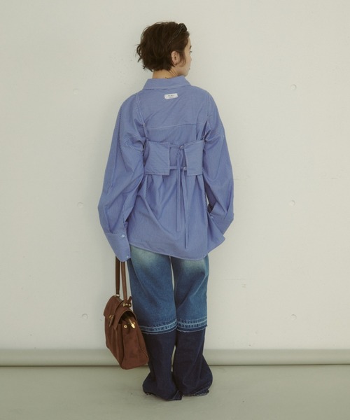 MIRROR STOKE(ミラーストーク)の「【ZOZO限定】COLOR PANEL DENIM PANTS/カラーパネルデニムパンツ(デニムパンツ・レディース・グレー/サックスブルー・LARGE/MEDIUM)」の8枚目の写真