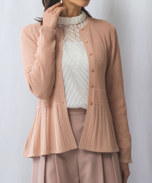 NARACAMICIE(ナラカミーチェ)の「【NARACAMICIE】アイレットペプラムカーディガン(ニット/セーター・レディース・クリーム/ブラック/ピンク/ライトブルー/ネイビー・L/XL/M)」の6枚目の写真