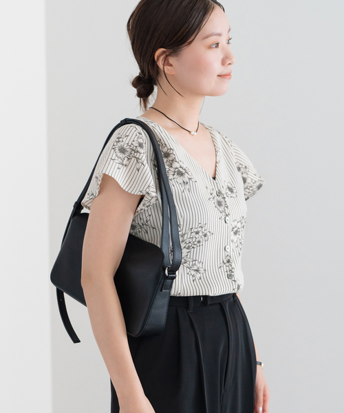 【新品】IENA ストライプフラワー♡前ボタンVネックブラウス　イエナ ストライプフラワー 前ボタンVネックブラウス | イエナ(IENA