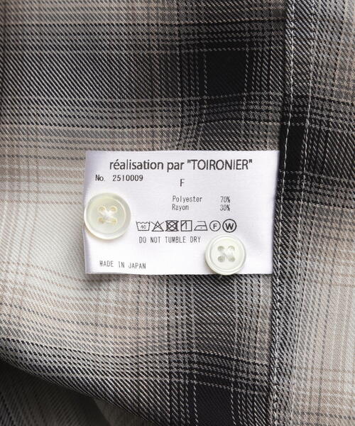 Toironier(トワロニエ)の「Toironier/トワロニエ/Opencollar Check Shirt(シャツ/ブラウス・メンズ・ブラック/グレー・F)」の11枚目の写真