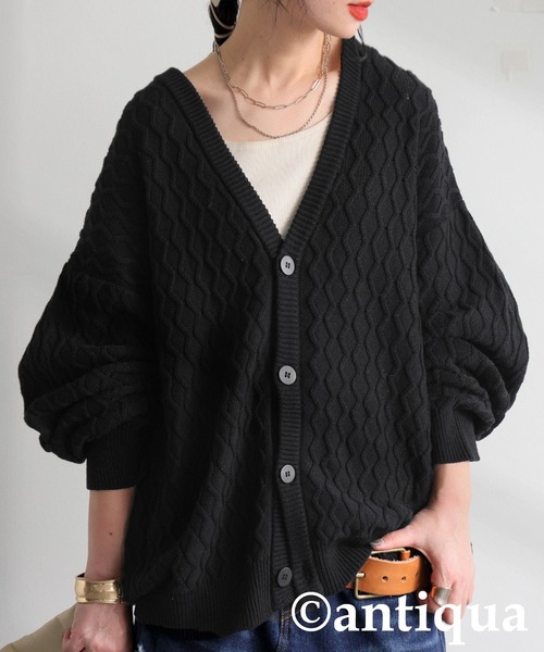 antiqua（アンティカ）の「アランニットカーディガン（ニット/セーター・レディース・グリーン/ブラック/ベージュ・ONESIZE）」の2枚目の写真