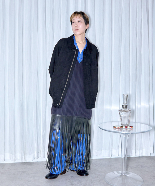 PONTI(ポンティ)の「PONTI Flower Embroidery Striped Shirt PO1Q014:シャツ(シャツ/ブラウス・レディース・ブルー・FREE)」の2枚目の写真