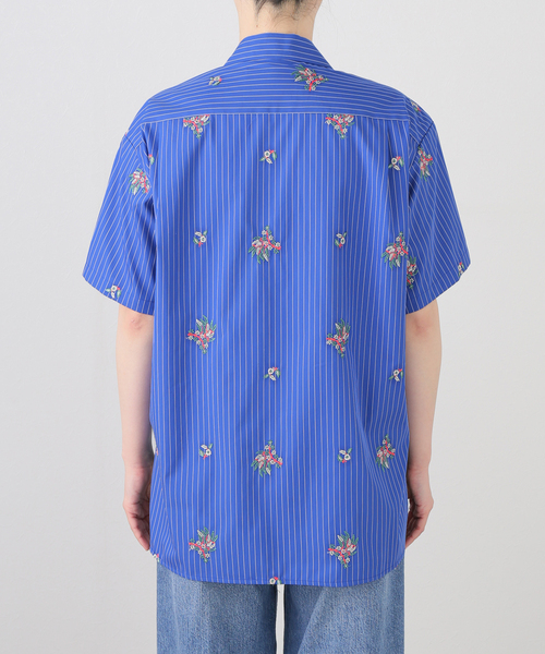 PONTI(ポンティ)の「PONTI Flower Embroidery Striped Shirt PO1Q014:シャツ(シャツ/ブラウス・レディース・ブルー・FREE)」の5枚目の写真