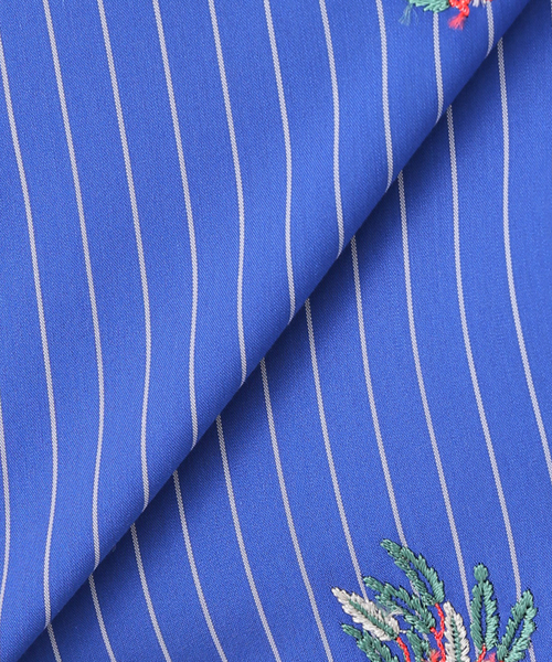 PONTI(ポンティ)の「PONTI Flower Embroidery Striped Shirt PO1Q014:シャツ(シャツ/ブラウス・レディース・ブルー・FREE)」の10枚目の写真