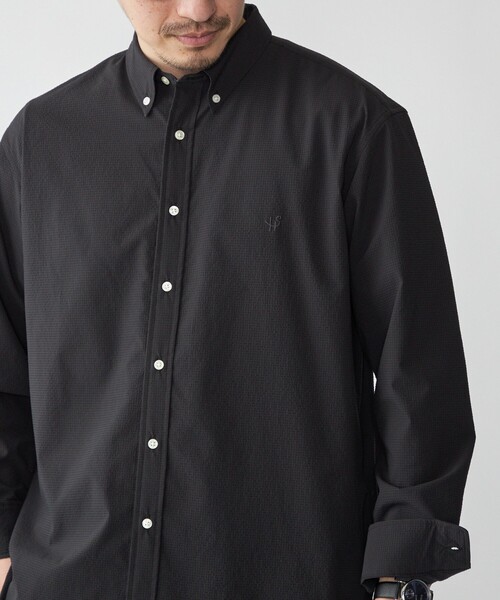 SHIPS（シップス）の「【WEB限定】SHIPS: SOLOTEX(R) DRY ワンポイントロゴ シアサッカー ボタンダウンシャツ（シャツ/ブラウス・メンズ・ネイビー/ホワイト/ブラック・X-LARGE/LARGE/MEDIUM/SMALL）」の17枚目の写真