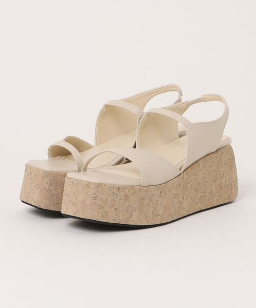 Bella lume(ベッラルーメ)の「【NK】【it】【Bella Lume(ベッラルーメ)】ウェッジサンダル(サンダル・レディース・ブラック/シルバー/アイボリー・SMALL/MEDIUM/LARGE)」の2枚目の写真