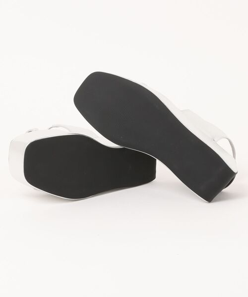 Bella lume(ベッラルーメ)の「【NK】【it】【Bella Lume(ベッラルーメ)】ウェッジサンダル(サンダル・レディース・ブラック/シルバー/アイボリー・SMALL/MEDIUM/LARGE)」の4枚目の写真