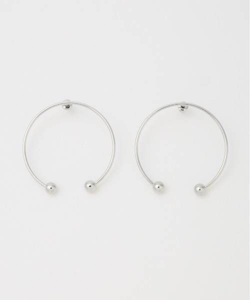 SLY(スライ)の「CIRCULAR BARBELL BIG P/EARRING サーキュラー バーベル ビッグ ピアス(ピアス(両耳用)・レディース・ゴールド/シルバー・FREE)」の11枚目の写真