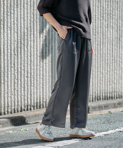 FOUND GOOD（ファウンドグッド）の「サテンイージーパンツ（その他パンツ・レディース・ブルー系2/アイボリー/ブラック/グレー系8・L/M/S）」の3枚目の写真