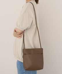 【A by MAGASIN DE MODE】合皮シンプルポケットショルダー SNBD