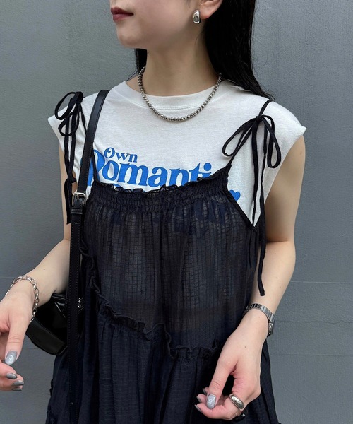 Kastane（カスタネ）の「【新色追加/カラバリ豊富】カットオフロゴタンク（タンクトップ・レディース・アイボリー/ピンク/グリーン/アイボリー系/ホワイト系その他2/ホワイト系その他3/オフホワイト・FREE）」の3枚目の写真