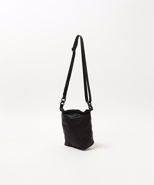 WEEKEND(ER)（ウィークエンダー）の「【別注】＜WEEKEND(ER)＞RIP ROLL TOP/ショルダーバッグ（ショルダーバッグ・メンズ・ブラック/ケリーグリーン・FREE）」の12枚目の写真