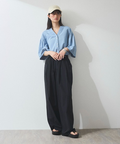 ADAM ET ROPE'(アダムエロペ)の「【定番人気】撥水ナイロンイージーパンツ(その他パンツ・レディース・ブラック/オフホワイト・36/38)」の16枚目の写真