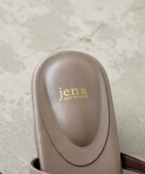 Jena espace merveilleux（ジェナ　エスパスメルヴェイユ）の「サムホールヒールサンダル（サンダル・レディース・ブラック/ベージュ/シルバー・MEDIUM/LARGE）」の10枚目の写真