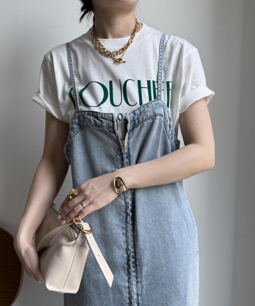 DouDou(ドゥドゥ)の「【WEB限定】フロントバック両面ロゴTEE(Tシャツ/カットソー・レディース・オフホワイト/ブラック/レッド・FREE)」の2枚目の写真