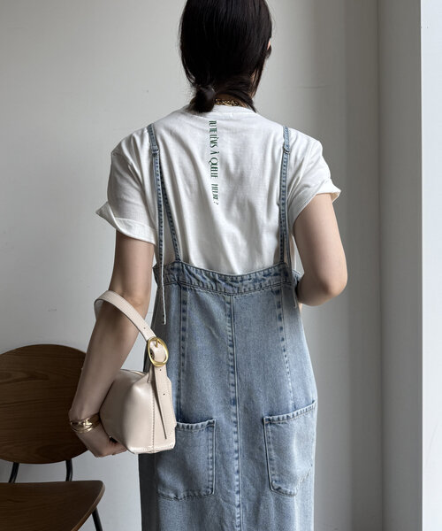 DouDou(ドゥドゥ)の「【WEB限定】フロントバック両面ロゴTEE(Tシャツ/カットソー・レディース・オフホワイト/ブラック/レッド・FREE)」の12枚目の写真