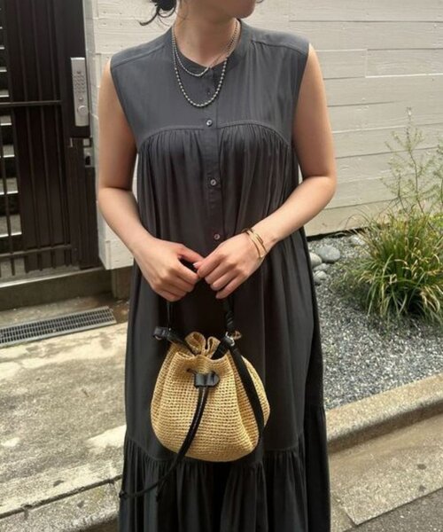 Jena espace merveilleux（ジェナ　エスパスメルヴェイユ）の「ティアードシャツワンピース（ワンピース・レディース・ブラック/イエロー/チャコールグレー・FREE）」の8枚目の写真