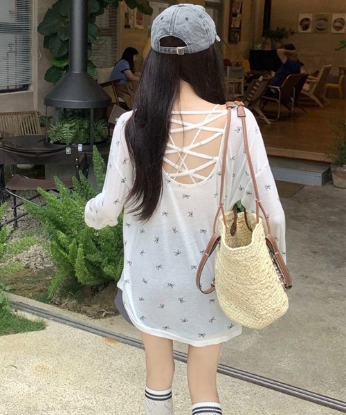 CANVAS+(キャンバスプラス)の「【CANVAS+】バッククロスリボン柄シアートップス(Tシャツ/カットソー・レディース・ホワイト/ブラック・M)」の14枚目の写真