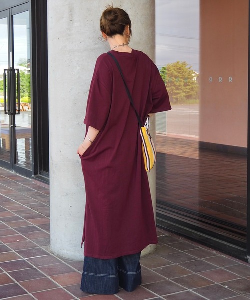 LAULEN（ローレン）の「cotton side slit tee op /コットン サイドスリット 半袖 Tシャツワンピース（ワンピース・レディース・ブラック/ブラウン/グレー・FREE）」の8枚目の写真