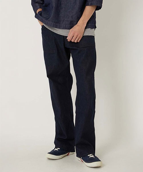 BLUE BLUE（ブルーブルー）の「PA0112 セルビッチライトデニム デッキパンツ（デニムパンツ・メンズ・インディゴブルー・SMALL/MEDIUM/LARGE/X-LARGE）」の3枚目の写真
