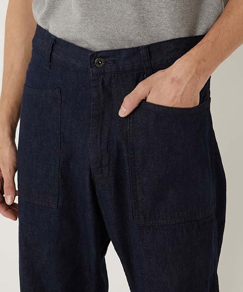 BLUE BLUE（ブルーブルー）の「PA0112 セルビッチライトデニム デッキパンツ（デニムパンツ・メンズ・インディゴブルー・SMALL/MEDIUM/LARGE/X-LARGE）」の6枚目の写真