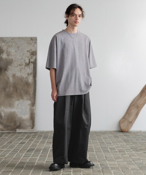HARE（ハレ）の「シルキーコットンワイドストレートパンツ(HARE)（スラックス・メンズ・ブルー/ブラック/ブラウン・FREE）」の4枚目の写真