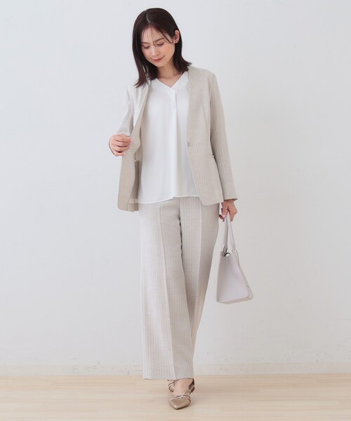 INDIVI（インディヴィ）の「【洗える／通勤】タックブラウス（シャツ/ブラウス・レディース・ホワイト・05/13/15 /34/38）」の7枚目の写真