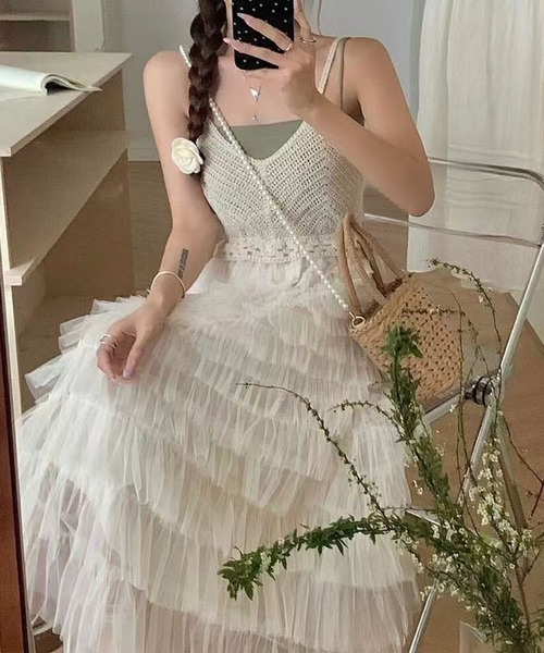 DAY CLOSET(デイ クローゼット)の「レディース ニット×チュールティアード異素材mixドッキングキャミワンピース(ワンピース・レディース・アイボリー/ホワイト・FREE)」の2枚目の写真