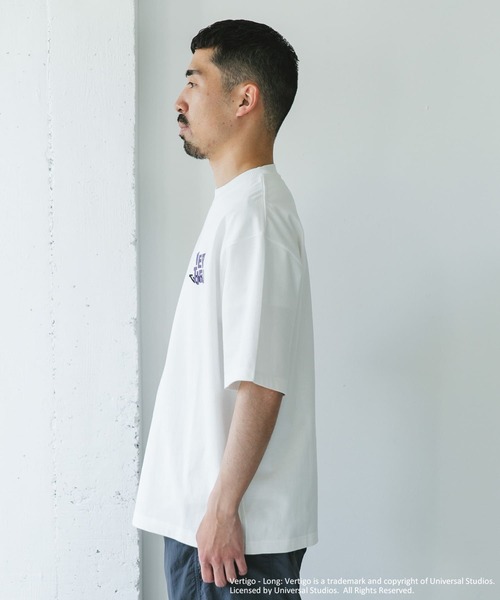 URBAN RESEARCH DOORS（アーバンリサーチドアーズ）の「UNIVERSAL(VERTIGO) T-SHIRTS（Tシャツ/カットソー・メンズ・ホワイト/チャコールグレー・MEDIUM/LARGE）」の16枚目の写真
