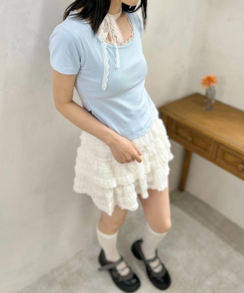 mebole(メボレ)の「lace scarf T-shirt(Tシャツ/カットソー・レディース・ブルー/ホワイト・FREE)」の2枚目の写真