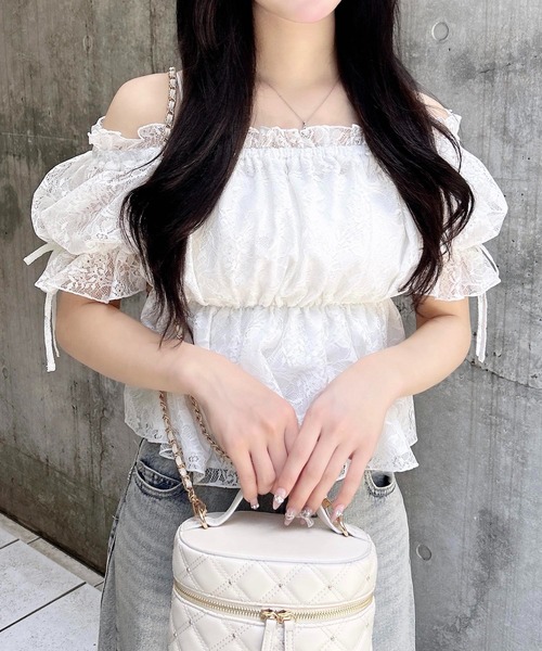 INGNI（イング）の「レースオフショルブラウス（シャツ/ブラウス・レディース・オフホワイト/ブラック/ピンクベージュ・M）」の5枚目の写真
