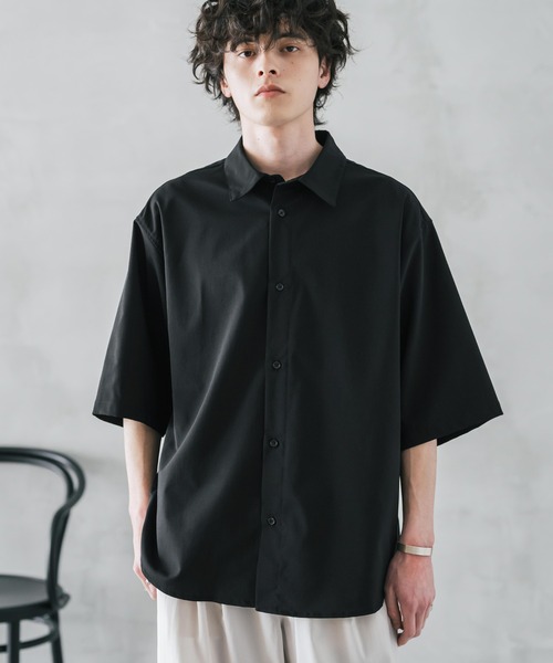 Rocky Monroe(ロッキーモンロー)の「新色追加 接触冷感多機能素材リネンライクオーバーサイズレギュラーカラー半袖シャツ(シャツ/ブラウス・メンズ・オフホワイト/ブラック/カーキ/ブルーグリーン/ネイビー/チャコール/ブラウン・L/M/XL)」の19枚目の写真