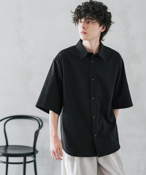 Rocky Monroe(ロッキーモンロー)の「新色追加 接触冷感多機能素材リネンライクオーバーサイズレギュラーカラー半袖シャツ(シャツ/ブラウス・メンズ・オフホワイト/ブラック/カーキ/ブルーグリーン/ネイビー/チャコール/ブラウン・L/M/XL)」の20枚目の写真