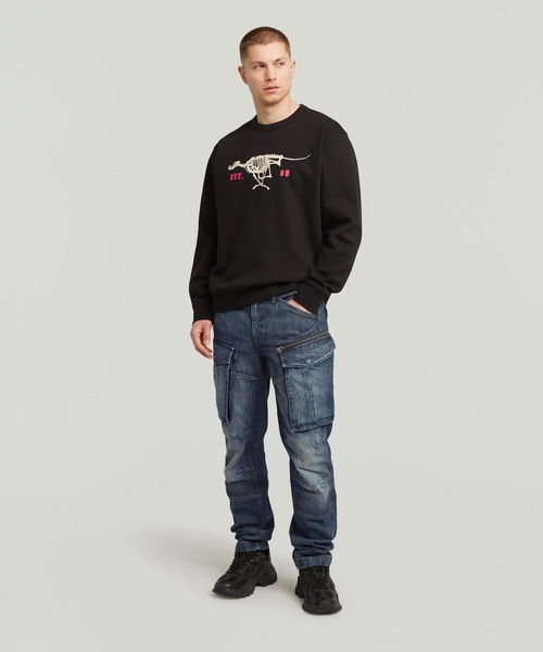Running Dog Back Graphic Sweater/ブランドロゴグラフィック