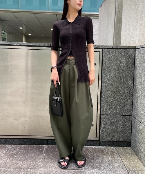 AIC.(エーアイシー)の「シアーリブポロニットトップス(その他トップス・レディース・オフホワイト/ブラック/ブラウン・FREE)」の15枚目の写真