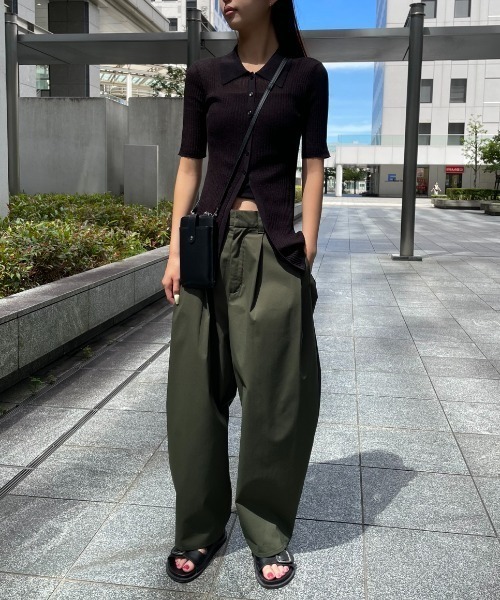 AIC.(エーアイシー)の「シアーリブポロニットトップス(その他トップス・レディース・オフホワイト/ブラック/ブラウン・FREE)」の17枚目の写真