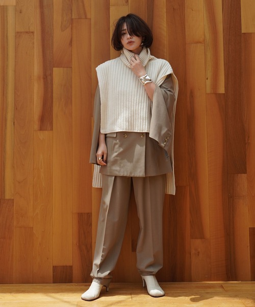 ETRÉ ベージュ テーラードジャケット 2025年最新】ETRE TOKYO カラー：ベージュ系 テーラード