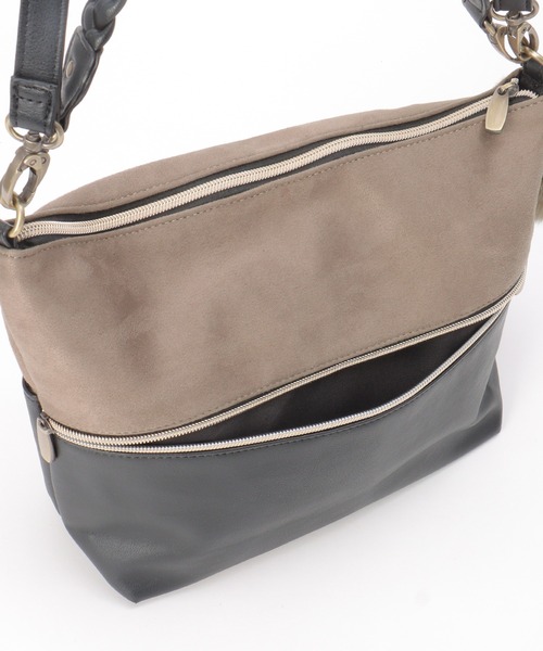 ikka（イッカ）の「【雑誌InRed1月・2月合併号掲載】バイカラー2WAYジップショルダーバッグ（ショルダーバッグ・レディース・ブラック/ブラウン/ライム/ダークベージュ・FREE）」の12枚目の写真