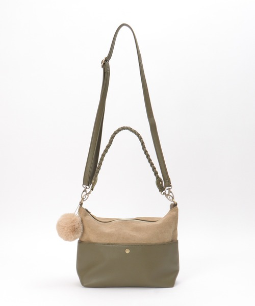 ikka（イッカ）の「【雑誌InRed1月・2月合併号掲載】バイカラー2WAYジップショルダーバッグ（ショルダーバッグ・レディース・ブラック/ブラウン/ライム/ダークベージュ・FREE）」の6枚目の写真