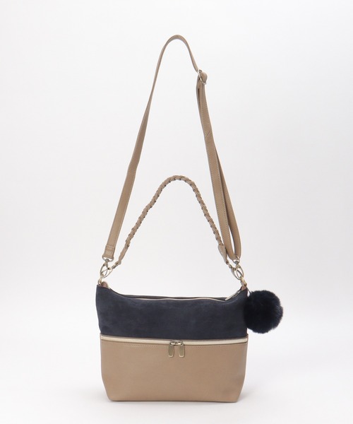 ikka（イッカ）の「【雑誌InRed1月・2月合併号掲載】バイカラー2WAYジップショルダーバッグ（ショルダーバッグ・レディース・ブラック/ブラウン/ライム/ダークベージュ・FREE）」の22枚目の写真