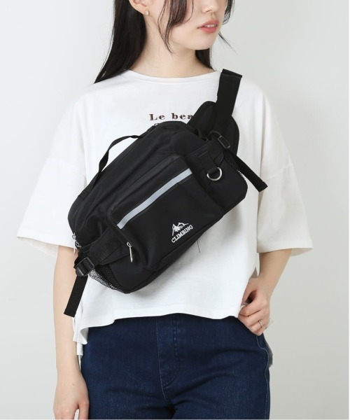 BACKYARD FAMILY(バックヤードファミリー)の「撥水ヒップバッグ(ボディバッグ/ウエストポーチ・メンズ・ベージュ/ネイビー・FREE)」の5枚目の写真